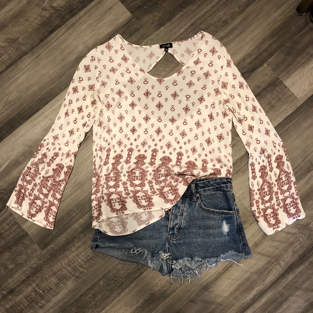 Long sleeve top